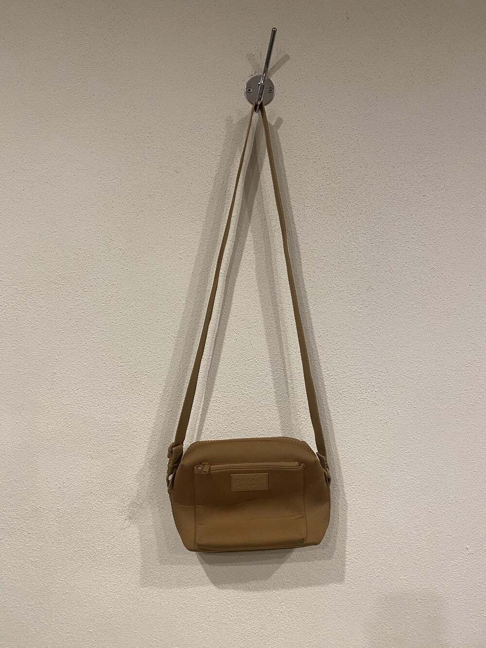 Dagne Dover Micah Crossbody Bag Womens Small Tan Neoprene Zip Purse Adjustable - Picture 2 of 6